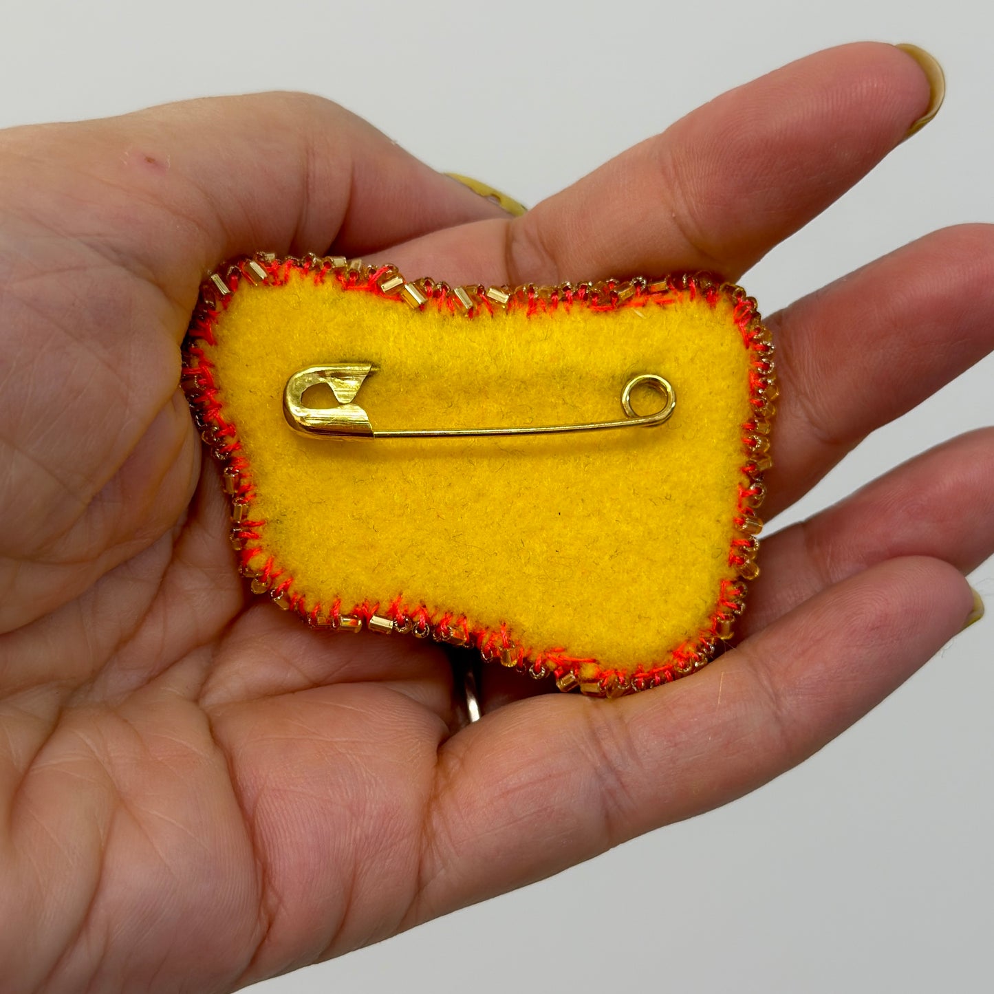 Chatty Brooch - Boop