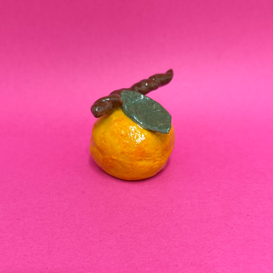 Mandarine with Leaf