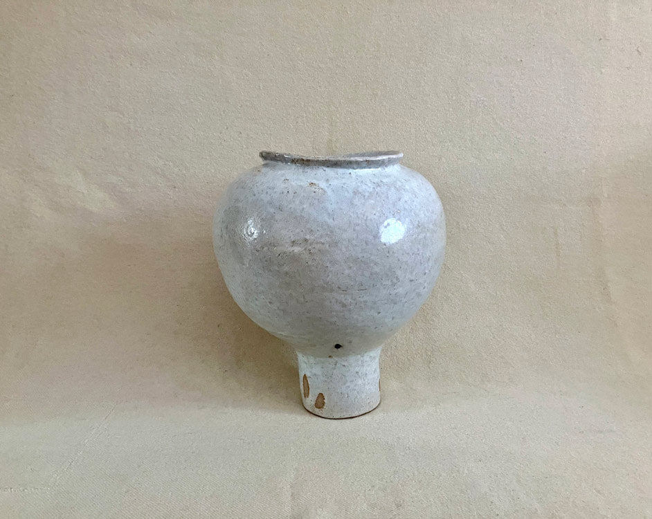 Round Vase with Tall Foot (white)