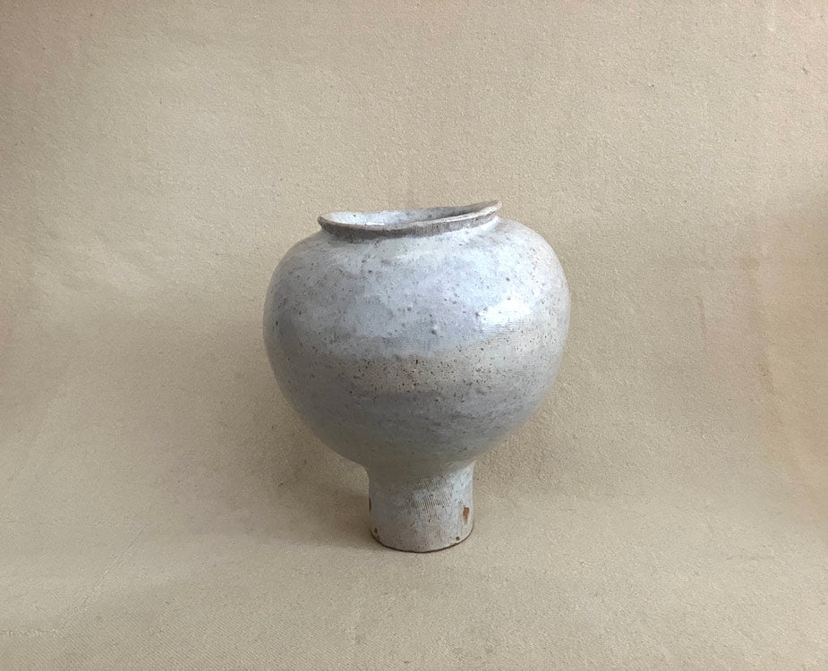 Round Vase with Tall Foot (white)