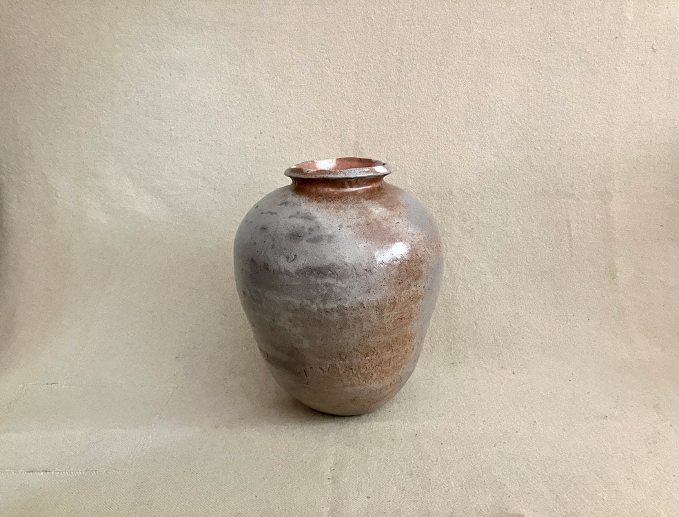 Elongated Round Vase (wood/soda)