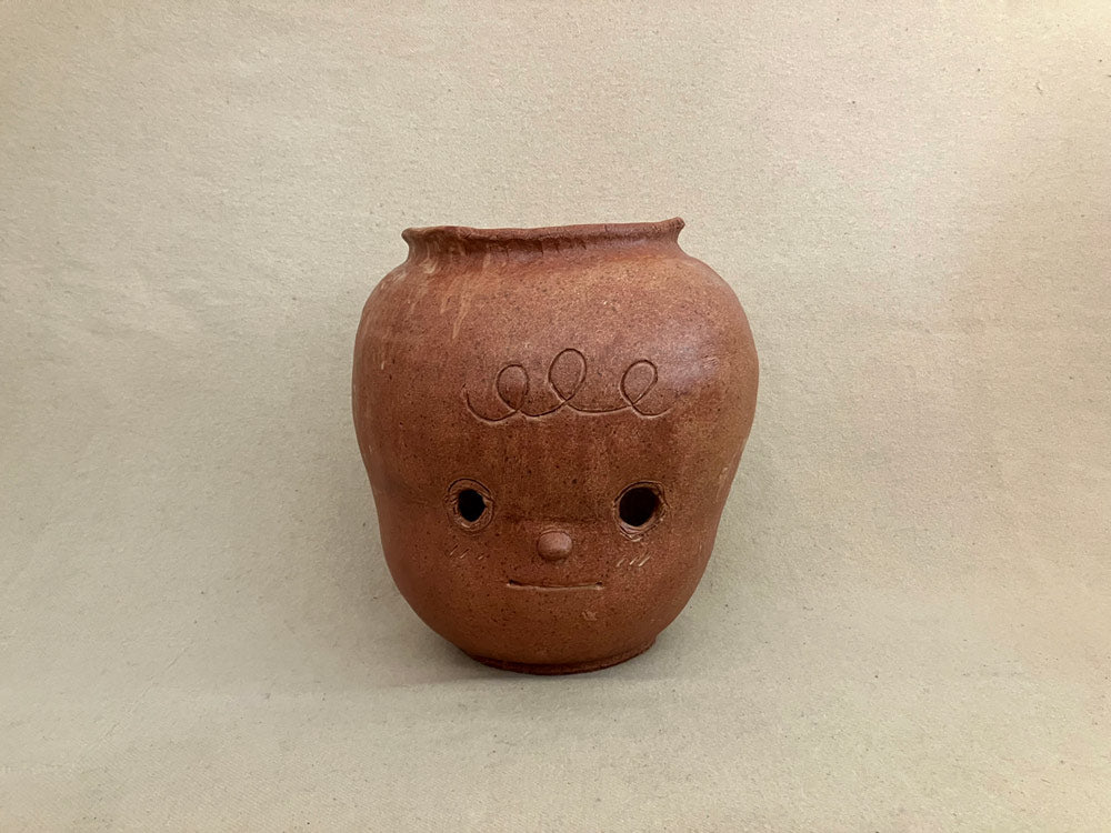 Elongated Vase, Smiling (red)