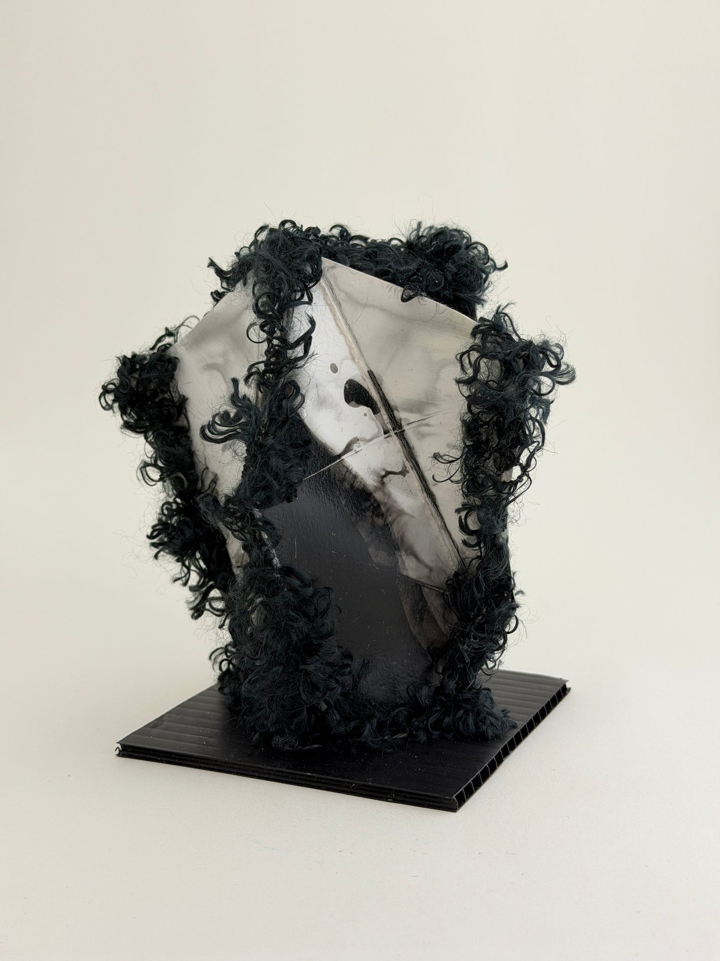 Maquette_Fold2_Howl