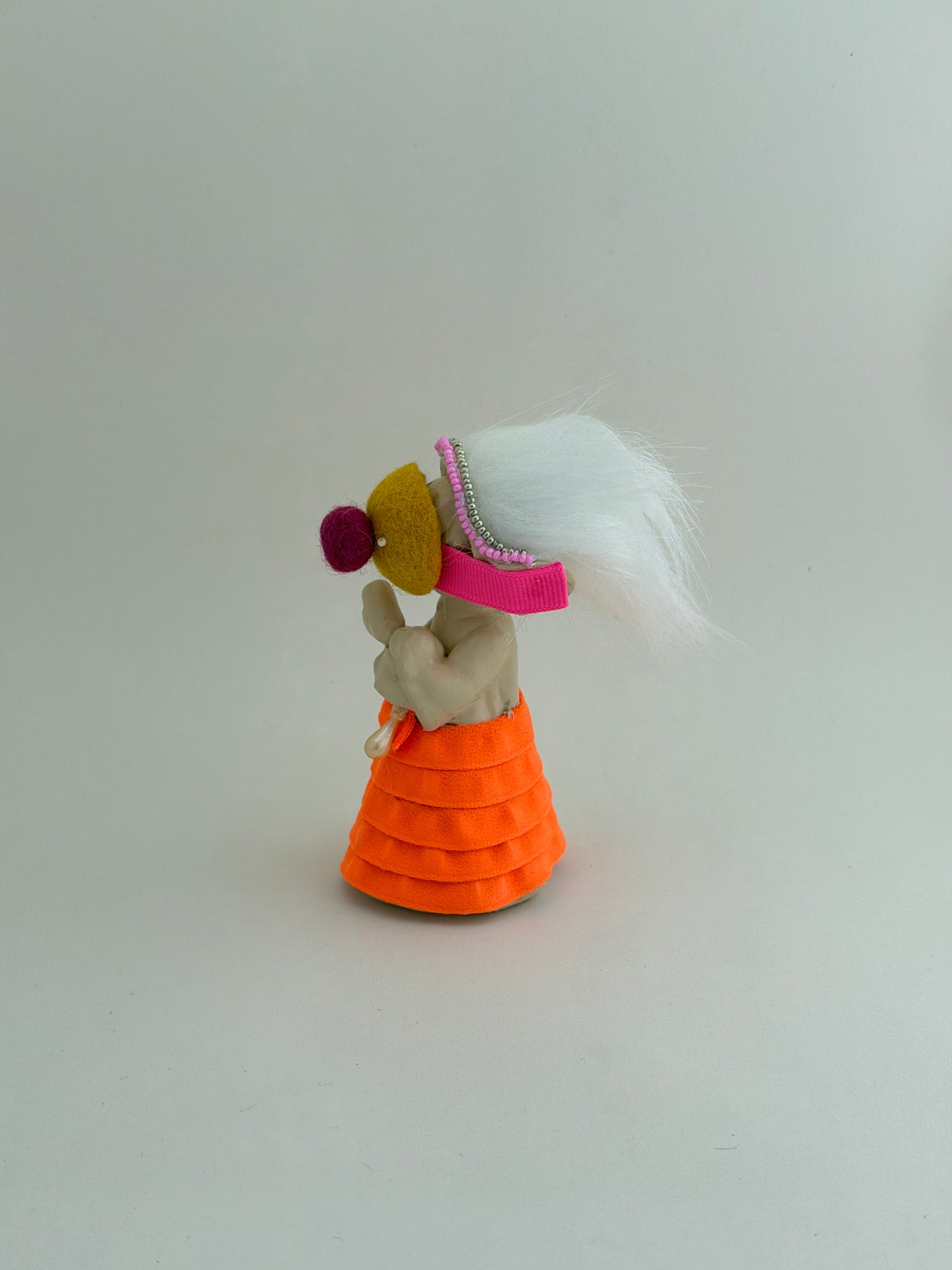 Chrone Clown Feeds the World