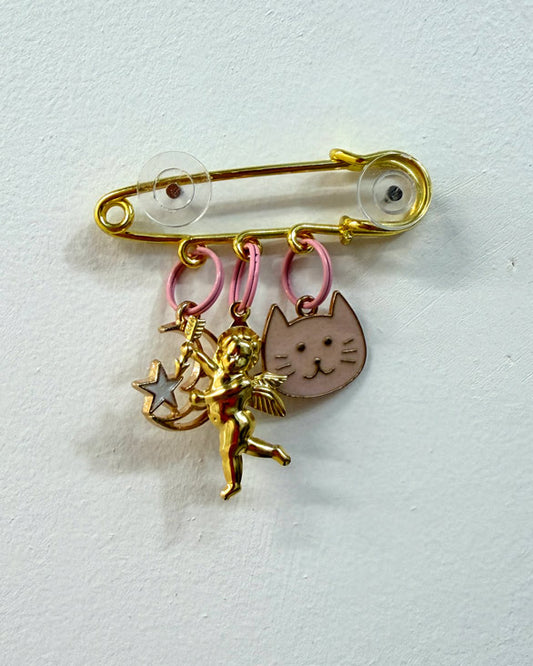 Cat Angel Brooch - gold