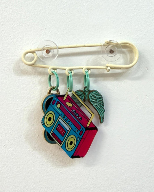 Ghetto Blaster Brooch - cream