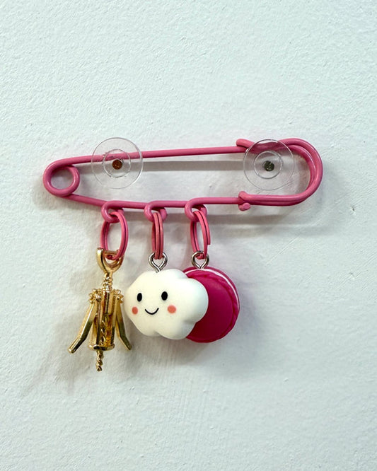Girl Dinner Brooch - pink