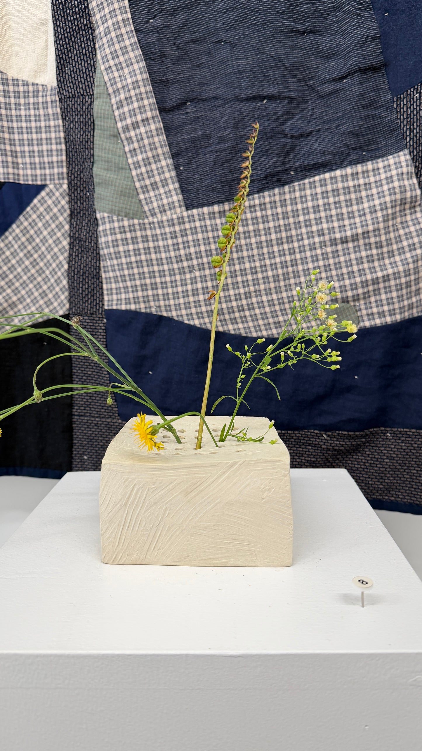 Flower Frog Vase (Tofu)
