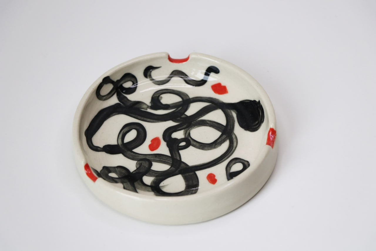 Kissy Doodle Ashtray